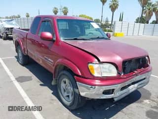2001 Toyota Tundra Limited z VIN 5TBBT48161S157088, wystawiony jako IAAI lot #42433015 z przebiegiem 333 725 mil mil oraz . Historia ofert i sprzedaży dostępna na DreamBid. Obrazek 1.