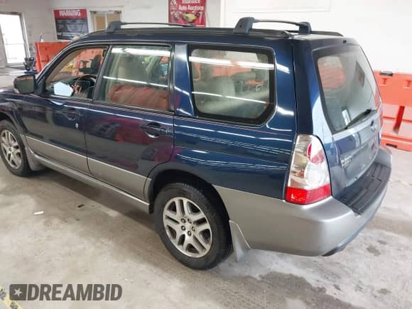 2006 Subaru Forester X L.L. Bean с VIN JF1SG67666H748513, выставлен на аукционе IAAI как лот 42253351 с пробегом 118 532 миль миль и . История ставок и продаж доступна на DreamBid. Изображение 3.