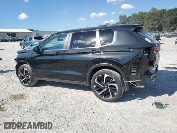 2024 Mitsubishi Outlander SE with VIN JA4J4VA85RZ059333, listed as a Copart auction lot 69777315 with 31,935 mi miles and Clean title. Bid and sale history available at DreamBid. Image 2.
