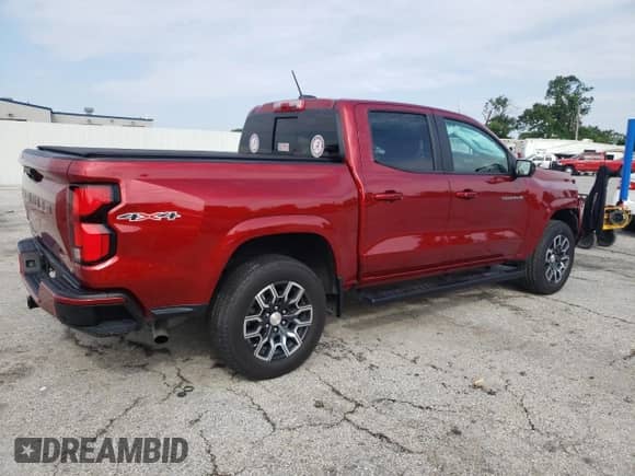2024 Chevrolet Colorado 4WD LT with VIN 1GCPTCEK8R1122954, listed as a Copart auction lot 59851475 with 9,055 mi miles and Salvage title. Bid and sale history available at DreamBid. Image 3.