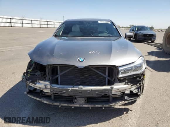 2016 BMW 7 Series 750i xDrive с VIN WBA7F2C53GG415828, выставлен на аукционе Copart как лот 68869985 с пробегом 109 473 миль миль и Списание • Salvage title. История ставок и продаж доступна на DreamBid. Изображение 5.
