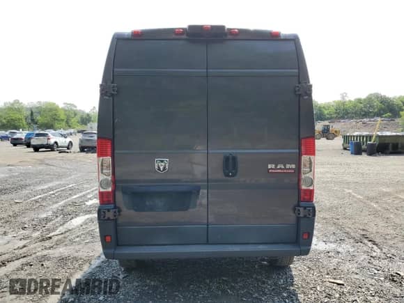 2018 Ram ProMaster Cargo z VIN 3C6TRVCG9JE124891, wystawiony jako Copart lot #58913345 z przebiegiem 89 285 mil mil oraz Szkoda całkowita • Salvage title. Historia ofert i sprzedaży dostępna na DreamBid. Obrazek 6.