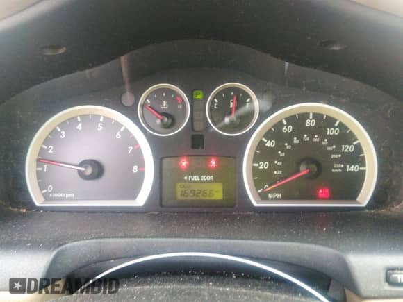 2005 Hyundai Santa Fe GLS with VIN KM8SC13D45U919600, listed as a IAAI auction lot 43293108 with 169,266 mi miles and . Bid and sale history available at DreamBid. Image 7.