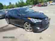 2014 Hyundai Veloster Turbo R-Spec с VIN KMHTC6AE0EU191187, выставлен на аукционе Copart как лот 65017625 с пробегом 134 079 миль миль и Списание • Salvage title. История ставок и продаж доступна на DreamBid. Изображение 4.