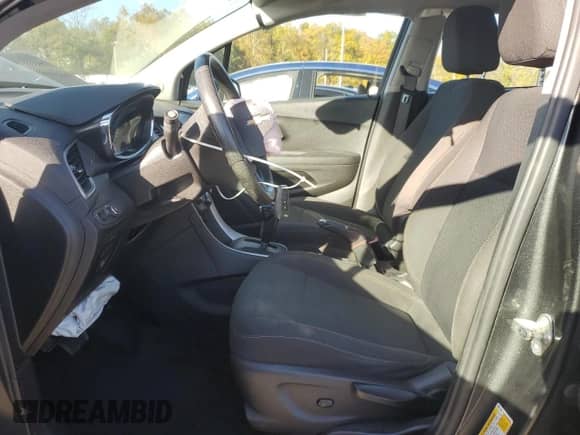 2020 Chevrolet Trax LS с VIN 3GNCJNSB0LL248429, выставлен на аукционе Copart как лот 86660305 с пробегом Не указан миль и Списание • Salvage title. История ставок и продаж доступна на DreamBid. Изображение 7.