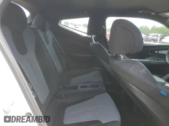 2019 Hyundai Veloster 2.0 с VIN KMHTG6AF3KU010883, выставлен на аукционе Copart как лот 66133575 с пробегом 98 797 миль миль и Списание • Salvage title. История ставок и продаж доступна на DreamBid. Изображение 10.