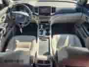 2017 Honda Pilot EX-L с VIN 5FNYF5H58HB009833, выставлен на аукционе Copart как лот 69225075 с пробегом 171 316 миль миль и Списание • Salvage title. История ставок и продаж доступна на DreamBid. Изображение 8.