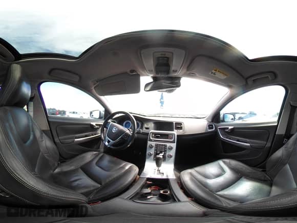 2012 Volvo S60 T6 с VIN YV1902FH5C2105927, выставлен на аукционе IAAI как лот 42721031 с пробегом 89 364 миль миль и . История ставок и продаж доступна на DreamBid. Изображение 18.