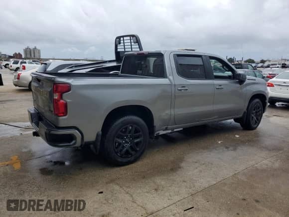2023 Chevrolet Silverado 1500 RST z VIN 1GCPADED7PZ328777, wystawiony jako Copart lot #70293874 z przebiegiem Nie podano mil oraz Nie do naprawy • Non repairable. Historia ofert i sprzedaży dostępna na DreamBid. Obrazek 3.