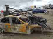 2017 BMW M3 z VIN WBS8M9C59H5G84768, wystawiony jako Copart lot #71323284 z przebiegiem Nie podano mil oraz Nie do naprawy • Non repairable. Historia ofert i sprzedaży dostępna na DreamBid. Obrazek 13.