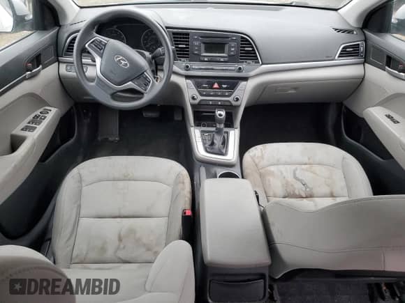 2017 Hyundai Elantra SE z VIN 5NPD74LF5HH207244, wystawiony jako Copart lot #89503015 z przebiegiem 138 314 mil mil oraz Czysty tytuł • Clean title. Historia ofert i sprzedaży dostępna na DreamBid. Obrazek 8.