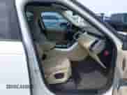 2016 Land Rover Range Rover Sport SE с VIN SALWG2VF2GA570383, выставлен на аукционе IAAI как лот 42082218 с пробегом 75 595 миль миль и . История ставок и продаж доступна на DreamBid. Изображение 5.