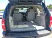 2007 Chevrolet Tahoe LTZ z VIN 1GNFK13057R240731, wystawiony jako IAAI lot #42863327 z przebiegiem 135 090 mil mil oraz . Historia ofert i sprzedaży dostępna na DreamBid. Obrazek 13.
