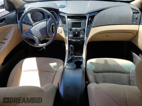 2014 Hyundai Sonata Limited with VIN KMHEC4A45EA114529, listed as a Copart auction lot 63148975 with 204,115 mi miles and Clean title. Bid and sale history available at DreamBid. Image 8.