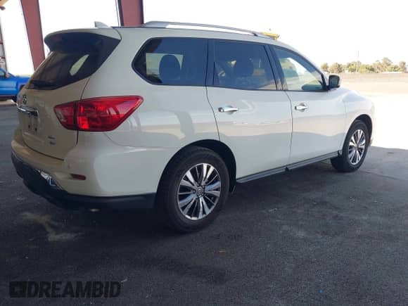 2019 Nissan Pathfinder SL with VIN 5N1DR2MM1KC636116, listed as a IAAI auction lot 43149866 with 81,065 mi miles and . Bid and sale history available at DreamBid. Image 4.