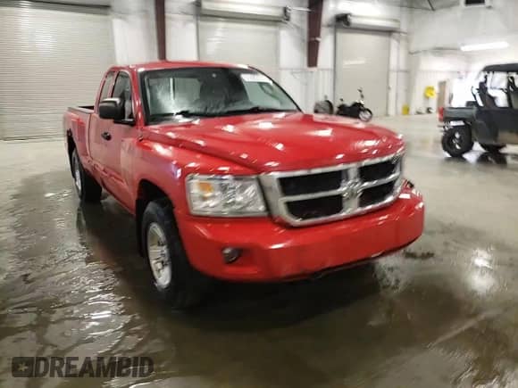 2008 Dodge Dakota SLT z VIN 1D7HW42K78S530057, wystawiony jako Copart lot #51423175 z przebiegiem 90 767 mil mil oraz Szkoda całkowita • Salvage title. Historia ofert i sprzedaży dostępna na DreamBid. Obrazek 11.