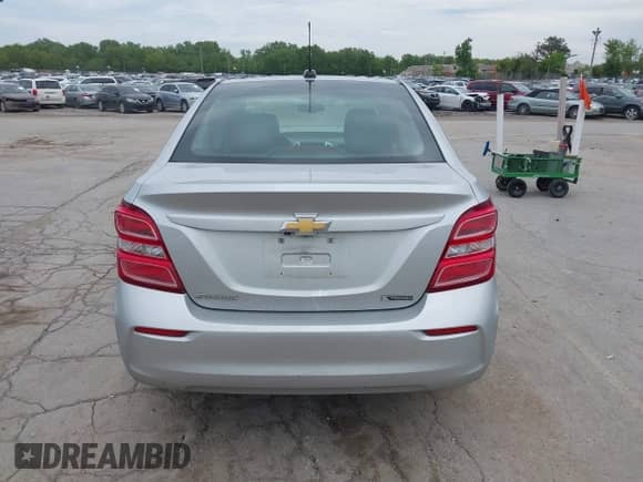 2019 Chevrolet Sonic Premier с VIN 1G1JF5SB9K4121032, выставлен на аукционе IAAI как лот 42358623 с пробегом 94 017 миль миль и . История ставок и продаж доступна на DreamBid. Изображение 17.