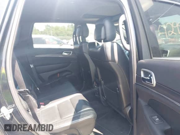 2018 Jeep Grand Cherokee Limited with VIN 1C4RJFBG3JC204552, listed as a IAAI auction lot 42953217 with 107,644 mi miles and . Bid and sale history available at DreamBid. Image 8.