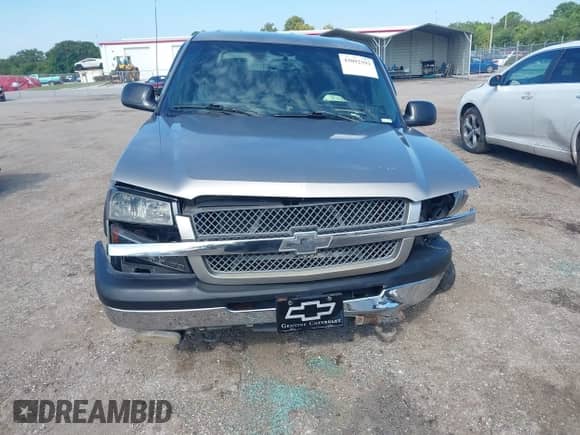 2003 Chevrolet Avalanche with VIN 3GNEC13T23G315110, listed as a IAAI auction lot 43092593 with 204,732 mi miles and . Bid and sale history available at DreamBid. Image 12.