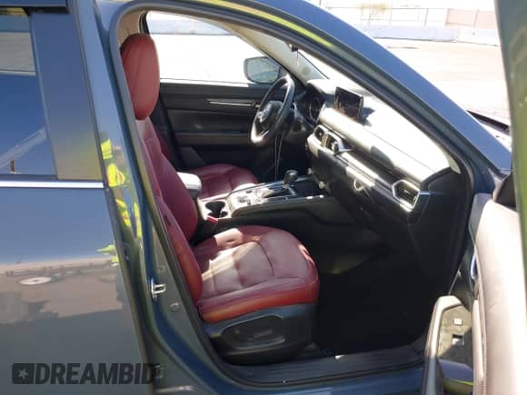 2022 Mazda CX-5 S Preferred z VIN JM3KFBCM2N1565165, wystawiony jako IAAI lot #42507203 z przebiegiem 39 853 mil mil oraz . Historia ofert i sprzedaży dostępna na DreamBid. Obrazek 5.