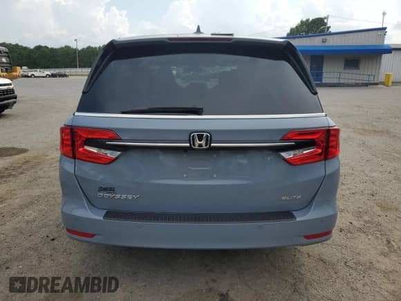 2024 Honda Odyssey Elite with VIN 5FNRL6H95RB027732, listed as a Copart auction lot 67020645 with 13,741 mi miles and Salvage title. Bid and sale history available at DreamBid. Image 6.