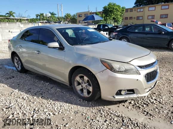 2014 Chevrolet Malibu LTZ with VIN 1G11H5SL7EF294799, listed as a Copart auction lot 86067115 with 201,252 mi miles and Salvage title. Bid and sale history available at DreamBid. Image 4.