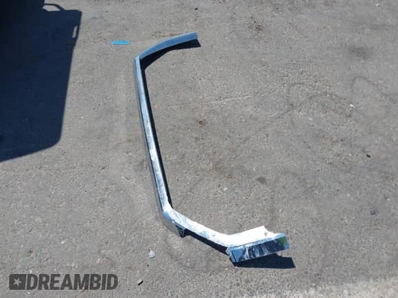 2021 Hyundai Palisade SEL с VIN KM8R4DHE1MU262817, выставлен на аукционе IAAI как лот 42760700 с пробегом 68 932 миль миль и . История ставок и продаж доступна на DreamBid. Изображение 12.