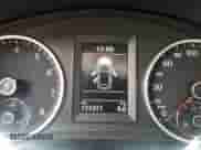 2017 Volkswagen Tiguan с VIN WVGMV7AX6HK002838, выставлен на аукционе Copart как лот 64211654 с пробегом 85 386 миль миль и Списание • Salvage title. История ставок и продаж доступна на DreamBid. Изображение 9.