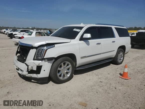 2020 Cadillac Escalade ESV Premium Luxury с VIN 1GYS4JKJ9LR207084, выставлен на аукционе Copart как лот 49253115 с пробегом 82 349 миль миль и Списание • Salvage title. История ставок и продаж доступна на DreamBid. Изображение 1.
