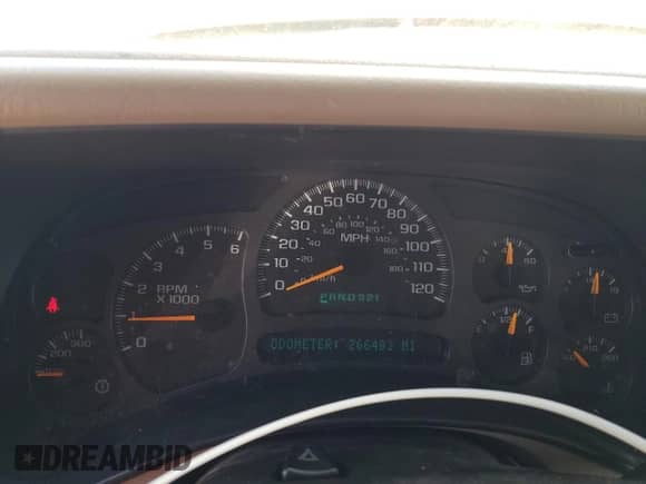 2003 Chevrolet Silverado 1500HD LS с VIN 1GCGC13U53F248630, выставлен на аукционе Copart как лот 56258545 с пробегом 266 483 миль миль и Списание • Salvage title. История ставок и продаж доступна на DreamBid. Изображение 9.