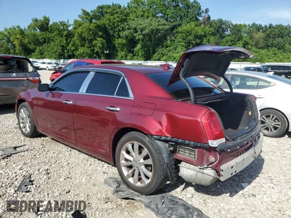 2018 Chrysler 300 Limited with VIN 2C3CCAKG0JH144458, listed as a Copart auction lot 65438355 with 185,473 mi miles and Salvage title. Bid and sale history available at DreamBid. Image 2.