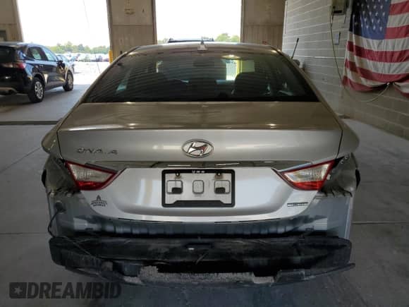 2011 Hyundai Sonata SE z VIN 5NPEC4AC4BH281190, wystawiony jako Copart lot #81102405 z przebiegiem 217 981 mil mil oraz Szkoda całkowita • Salvage title. Historia ofert i sprzedaży dostępna na DreamBid. Obrazek 6.