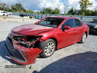 2024 Toyota Camry LE with VIN 4T1C11AK5RU193733, listed as a Copart auction lot 81679495 with 28,711 mi miles and Salvage title. Bid and sale history available at DreamBid. Image 1.