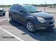 2013 Chevrolet Equinox LT z VIN 2GNFLNE39D6328927, wystawiony jako IAAI lot #42027632 z przebiegiem 240 619 mil mil oraz . Historia ofert i sprzedaży dostępna na DreamBid. Obrazek 1.