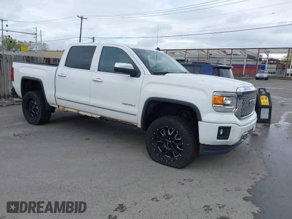 2014 GMC Sierra 1500 Denali z VIN 3GTU2WEJ8EG553336, wystawiony jako IAAI lot #43521471 z przebiegiem 177 785 mil mil oraz . Historia ofert i sprzedaży dostępna na DreamBid. Obrazek 1.