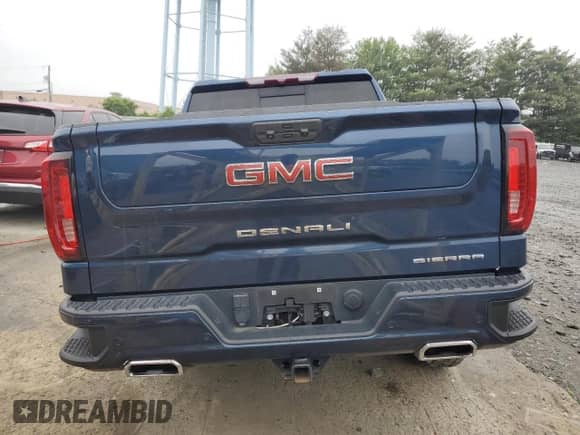 2022 GMC Sierra 1500 Denali с VIN 3GTUUGED3NG660594, выставлен на аукционе Copart как лот 60871205 с пробегом 108 826 миль миль и Списание • Salvage title. История ставок и продаж доступна на DreamBid. Изображение 6.