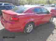 2012 Dodge Avenger SXT z VIN 1C3CDZCB1CN260308, wystawiony jako IAAI lot #43395921 z przebiegiem 112 830 mil mil oraz . Historia ofert i sprzedaży dostępna na DreamBid. Obrazek 4.