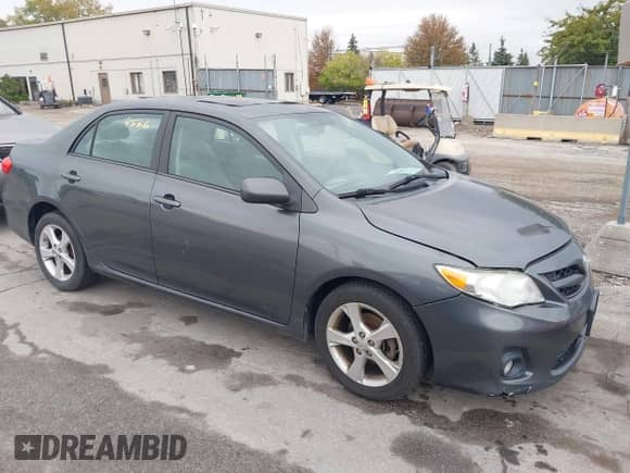 2011 Toyota Corolla S с VIN 2T1BU4EEXBC621702, выставлен на аукционе IAAI как лот 43434566 с пробегом 187 063 миль миль и . История ставок и продаж доступна на DreamBid. Изображение 1.