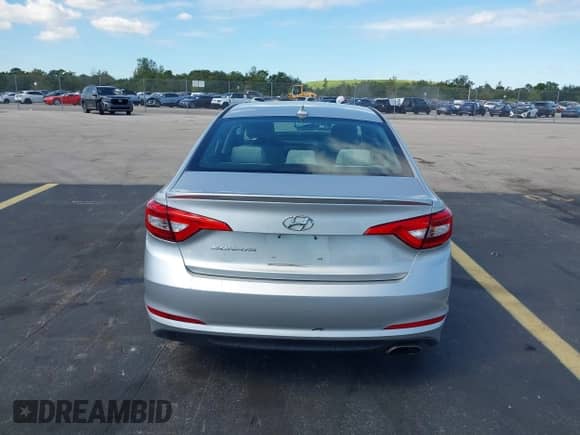2017 Hyundai Sonata 2.4L with VIN 5NPE24AF9HH542660, listed as a IAAI auction lot 43451542 with 131,388 mi miles and . Bid and sale history available at DreamBid. Image 16.