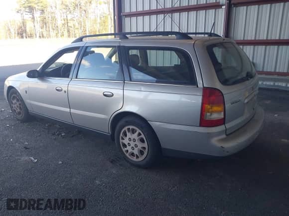 2002 Saturn LW z VIN 1G8JU84F22Y539336, wystawiony jako IAAI lot #43557908 z przebiegiem 178 809 mil mil oraz . Historia ofert i sprzedaży dostępna na DreamBid. Obrazek 3.