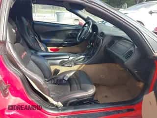 2002 Chevrolet Corvette z VIN 1G1YY22G925121092, wystawiony jako IAAI lot #43407530 z przebiegiem Nie podano mil oraz . Historia ofert i sprzedaży dostępna na DreamBid. Obrazek 5.