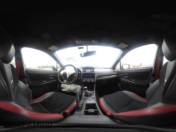 2019 Subaru WRX STI Limited z VIN JF1VA2V63K9807256, wystawiony jako IAAI lot #42390008 z przebiegiem 74 821 mil mil oraz . Historia ofert i sprzedaży dostępna na DreamBid. Obrazek 18.