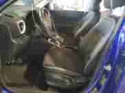 2022 Hyundai Venue SEL с VIN KMHRC8A39NU177938, выставлен на аукционе Copart как лот 69062705 с пробегом 37 004 миль миль и Списание • Salvage title. История ставок и продаж доступна на DreamBid. Изображение 7.