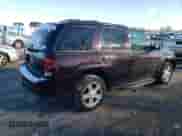 2009 Chevrolet TrailBlazer 1LT z VIN 1GNDT33S492118651, wystawiony jako Copart lot #85883584 z przebiegiem 101 346 mil mil oraz Szkoda całkowita • Salvage title. Historia ofert i sprzedaży dostępna na DreamBid. Obrazek 3.