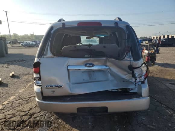 2007 Ford Explorer XLT with VIN 1FMEU73E07UA86273, listed as a Copart auction lot 69882085 with 118,377 mi miles and Clean title. Bid and sale history available at DreamBid. Image 6.