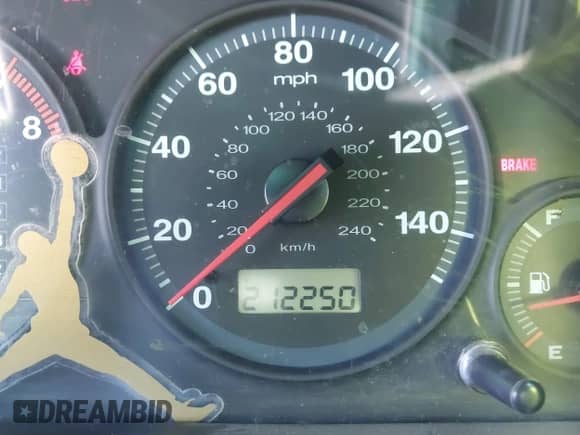 2001 Honda Civic с VIN JHMES16241S001865, выставлен на аукционе IAAI как лот 43121352 с пробегом 212 250 миль миль и . История ставок и продаж доступна на DreamBid. Изображение 7.