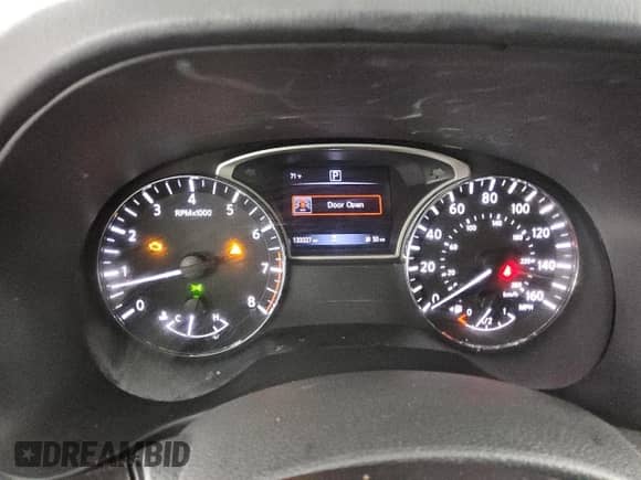 2019 Nissan Pathfinder S с VIN 5N1DR2MN2KC608155, выставлен на аукционе Copart как лот 71312565 с пробегом 133 327 миль миль и Чистый • Clean title. История ставок и продаж доступна на DreamBid. Изображение 9.