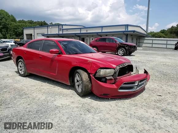 2013 Dodge Charger SXT Plus z VIN 2C3CDXHG7DH526384, wystawiony jako Copart lot #67228485 z przebiegiem 221 802 mil mil oraz Szkoda całkowita • Salvage title. Historia ofert i sprzedaży dostępna na DreamBid. Obrazek 14.