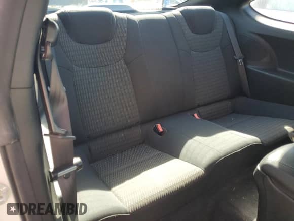 2013 Hyundai Genesis Coupe 2.0T с VIN KMHHT6KD3DU109088, выставлен на аукционе Copart как лот 75105964 с пробегом 176 371 миль миль и Списание • Salvage title. История ставок и продаж доступна на DreamBid. Изображение 10.