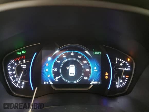 2020 Hyundai Santa Fe SEL with VIN 5NMS3CAA9LH293202, listed as a Copart auction lot 72715452 with 33,881 mi miles and . Bid and sale history available at DreamBid. Image 9.